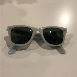 RayBan Wayfarer Sunglasses
